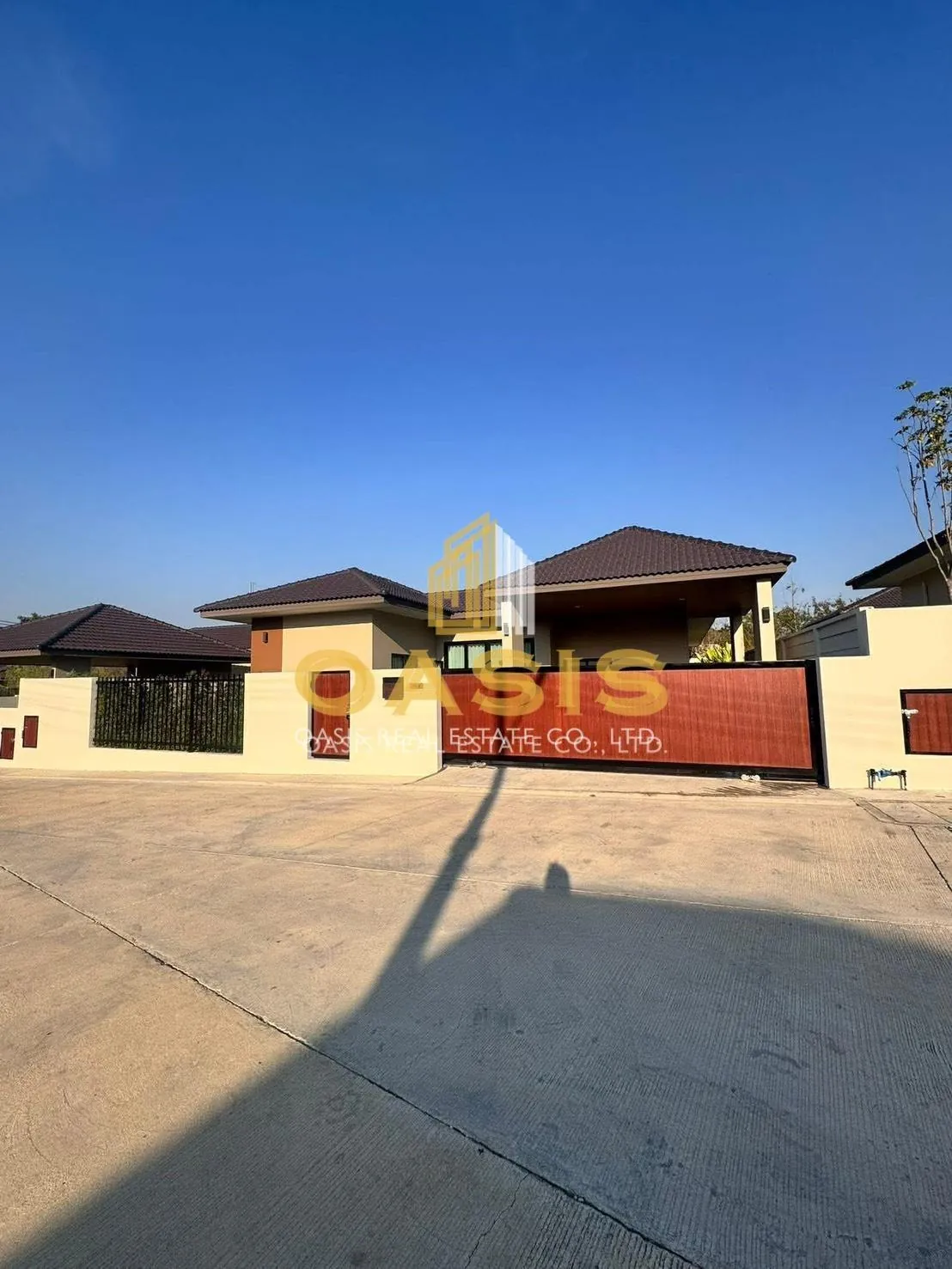 Brand New Luxury Pool Villa For Sale & Rent