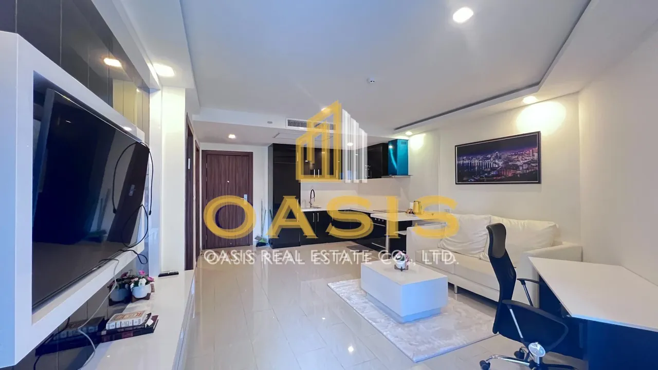 Grand Avenue Residence for sale
