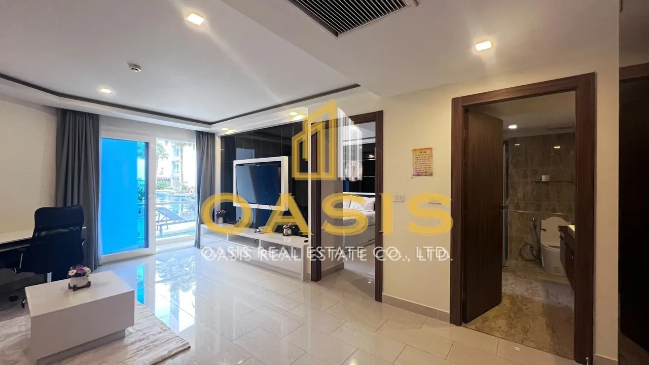 Grand Avenue Residence for sale