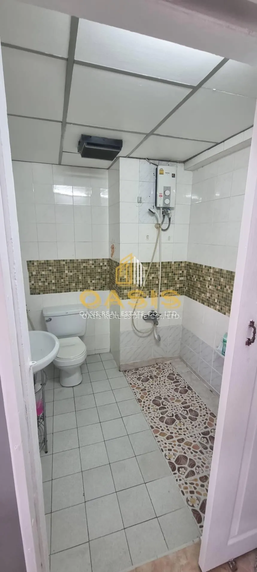 Sombat Condo View For sale