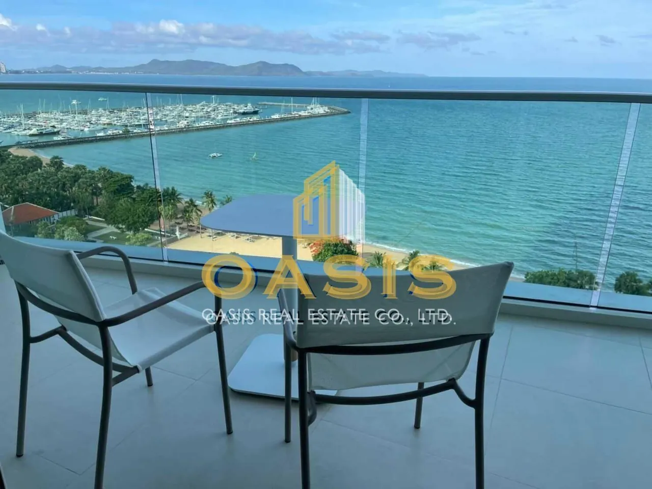 Mövenpick White Sand Beach Residences Pattaya for sale and rent
