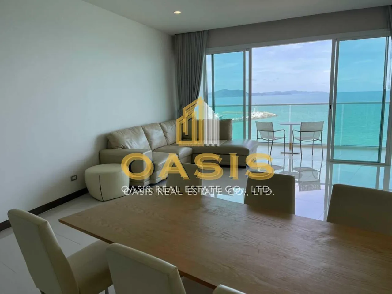 Mövenpick White Sand Beach Residences Pattaya for sale and rent