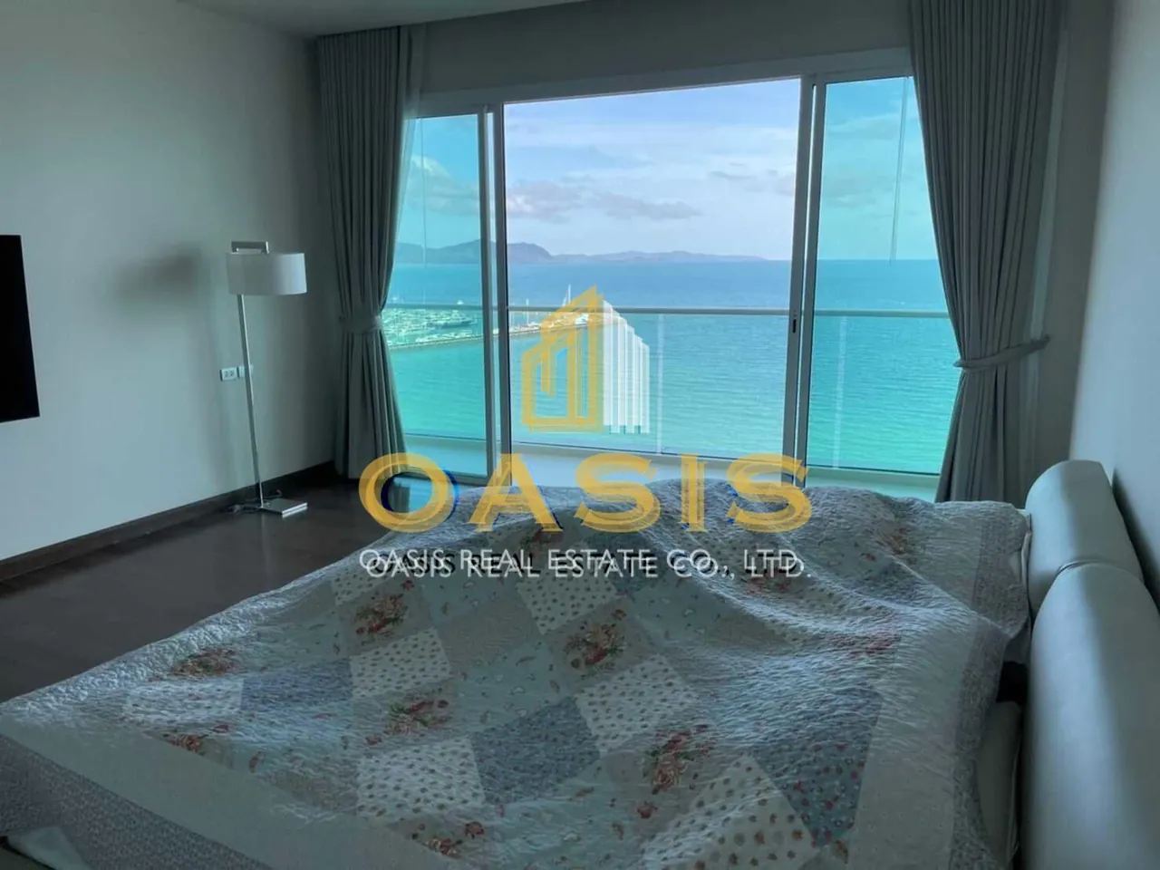 Mövenpick White Sand Beach Residences Pattaya for sale and rent