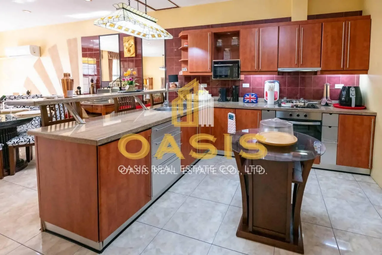 Spacious Luxury Apartment for Rent