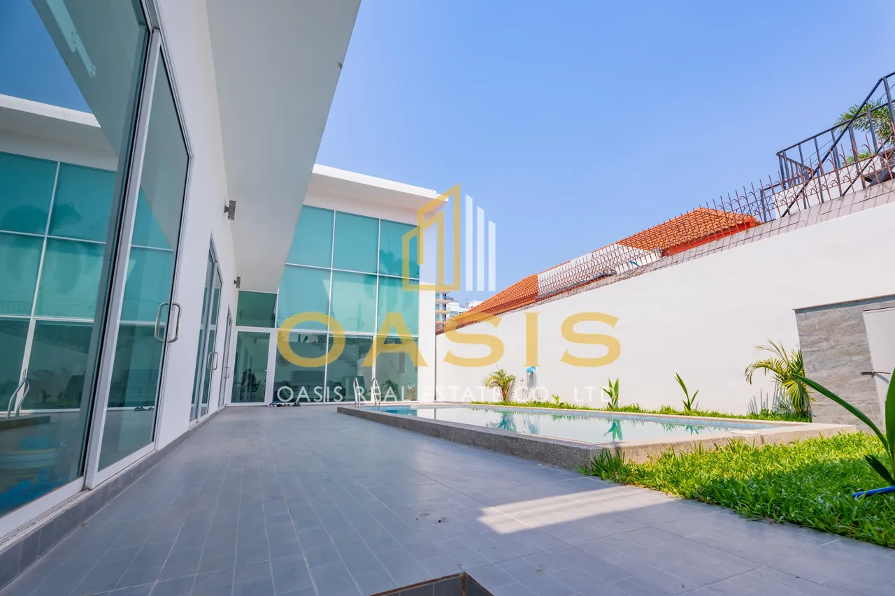 New Modern Luxury Villa for Sale or Rent Pratumnak Hill