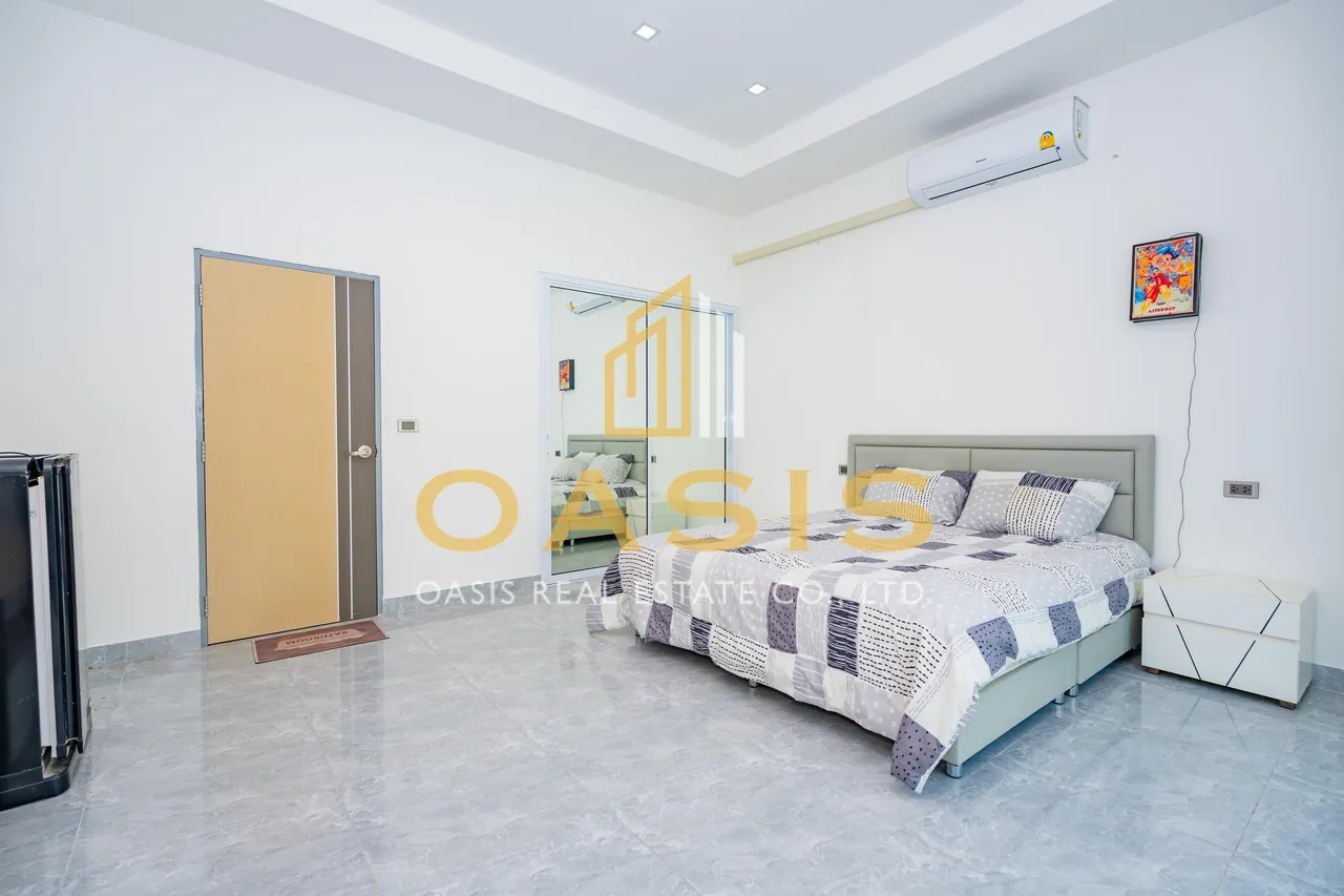 New Modern Luxury Villa for Sale or Rent Pratumnak Hill