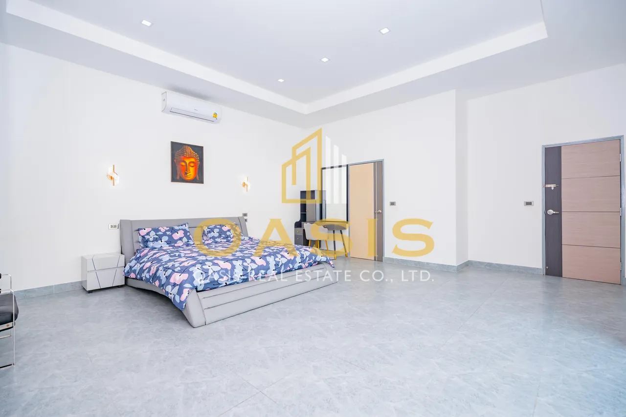 New Modern Luxury Villa for Sale or Rent  Pratumnak Hill