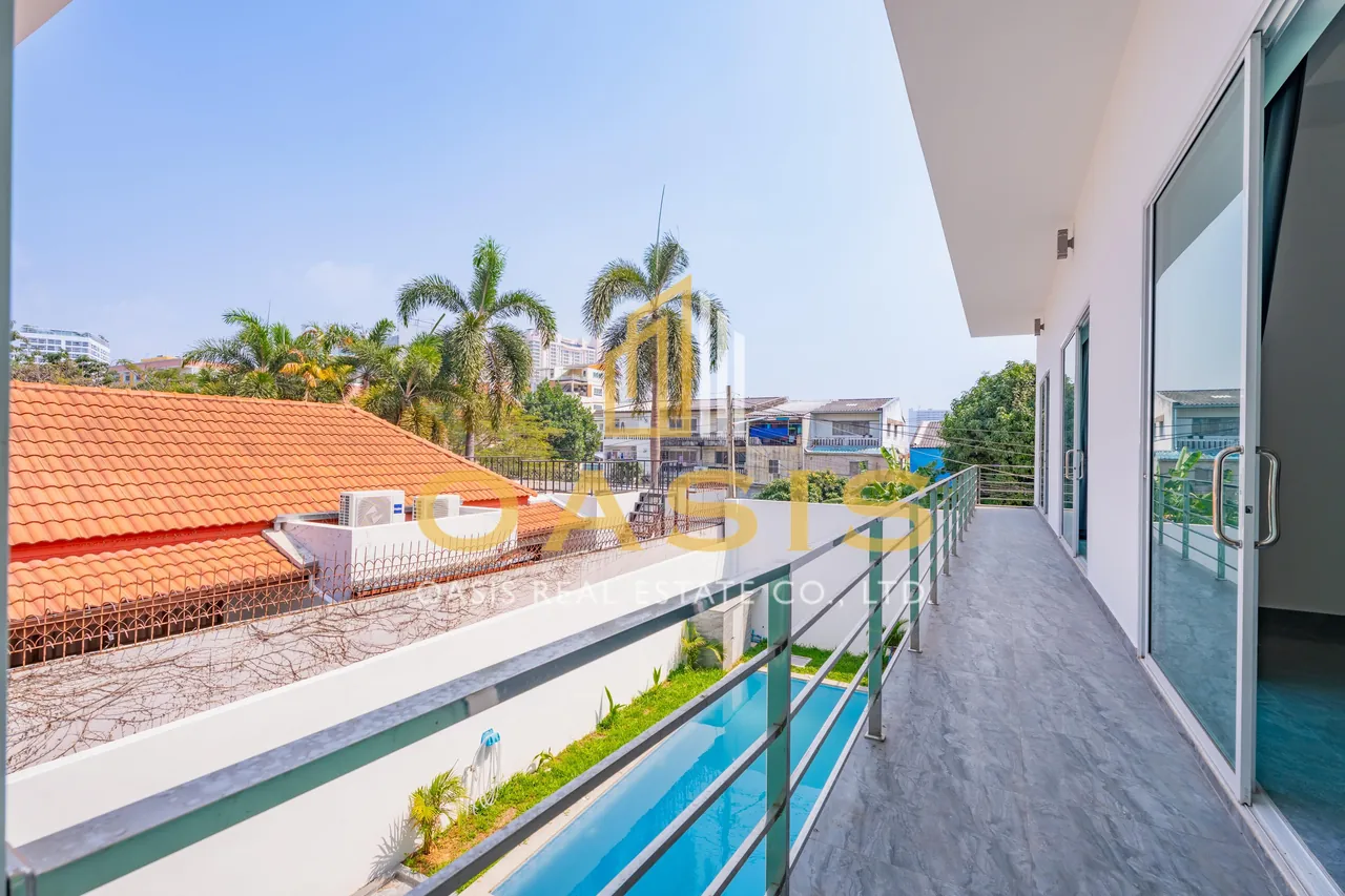 New Modern Luxury Villa for Sale or Rent  Pratumnak Hill
