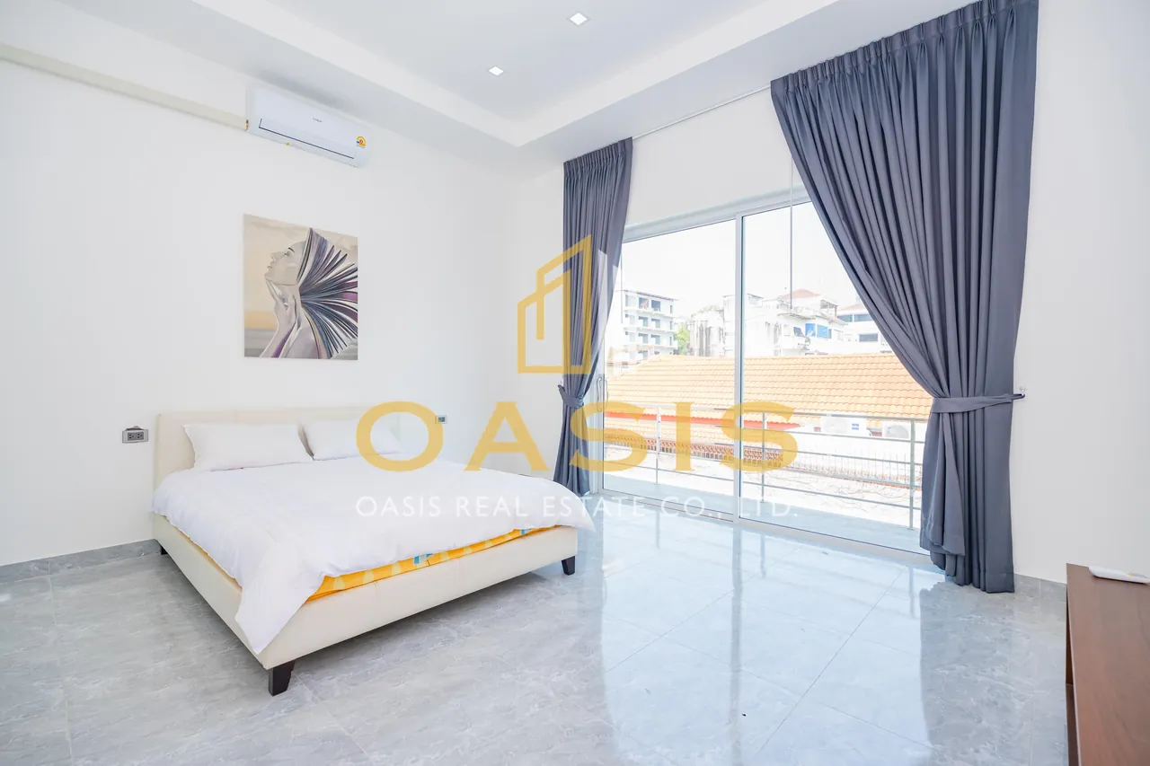New Modern Luxury Villa for Sale or Rent  Pratumnak Hill