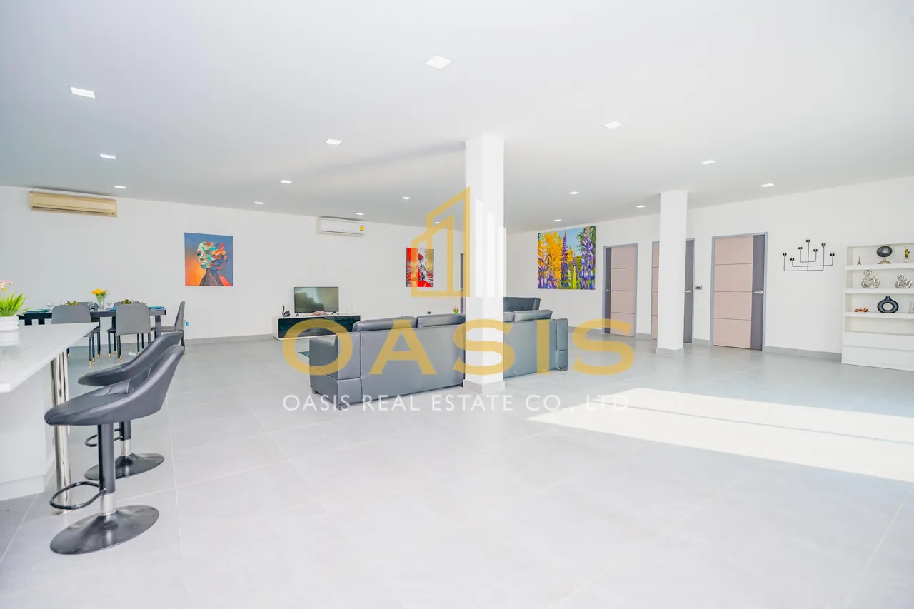 Luxury Renovated Villa for Sale