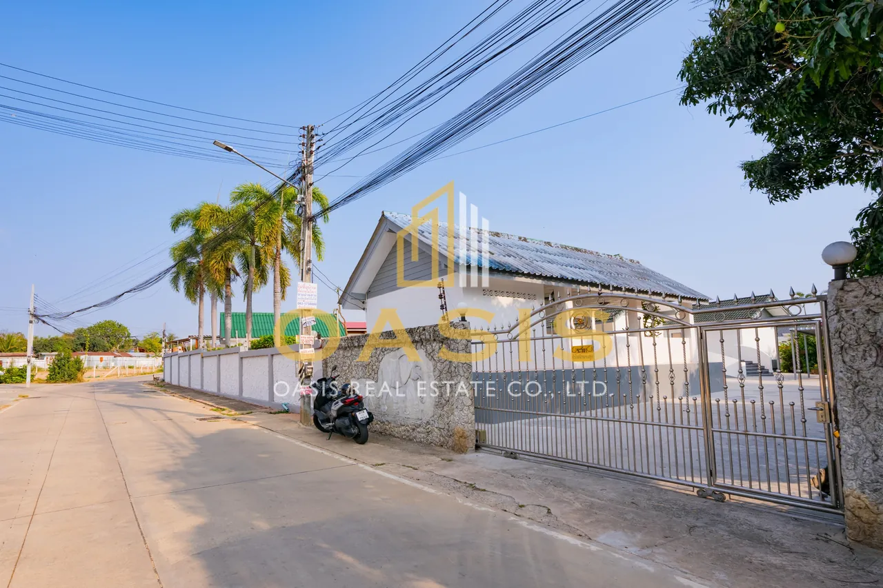 Luxury Renovated Villa for Sale