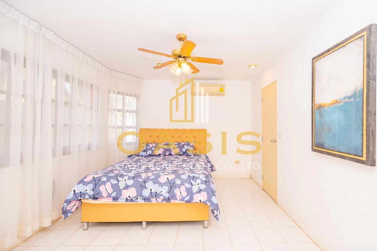 Large Commercial Residential Property in Pattaya For Sale & Rent