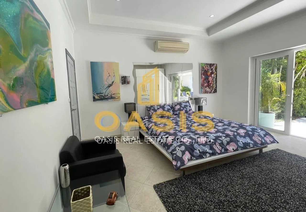 Majestic Beachfront Residence for Sale Pratumnak Hill