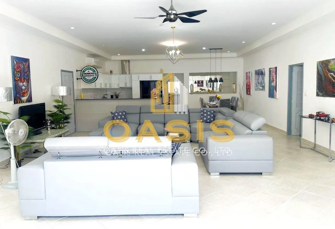Majestic Beachfront Residence for Sale Pratumnak Hill