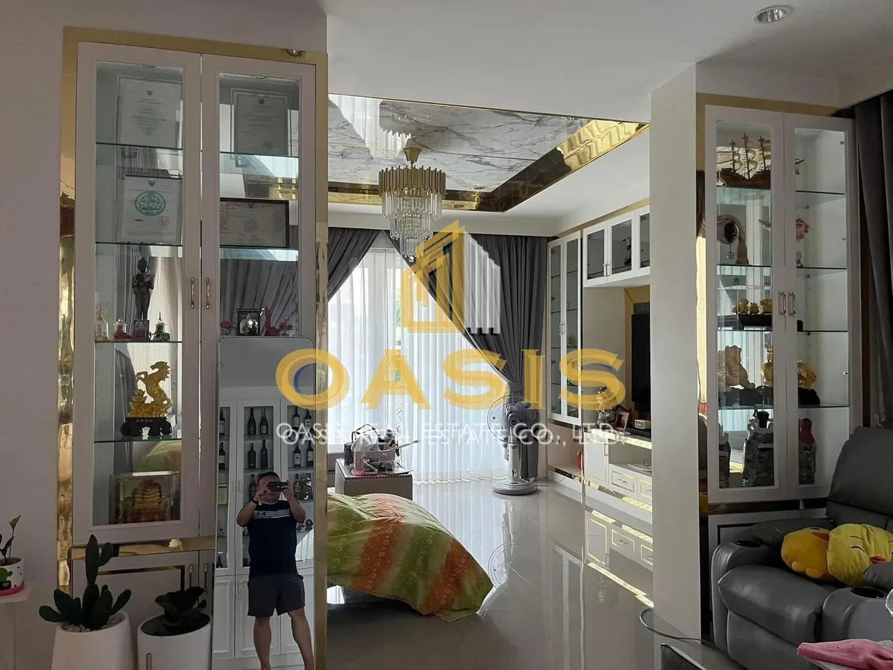 Fully Furnished 2-Storey Detached House For sale