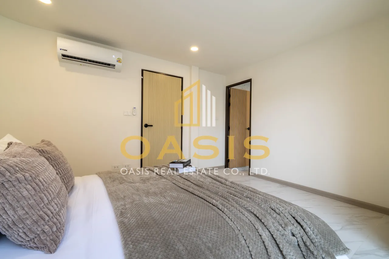 Minimal Nordic Villa Central Park 2 Pattaya For Sale