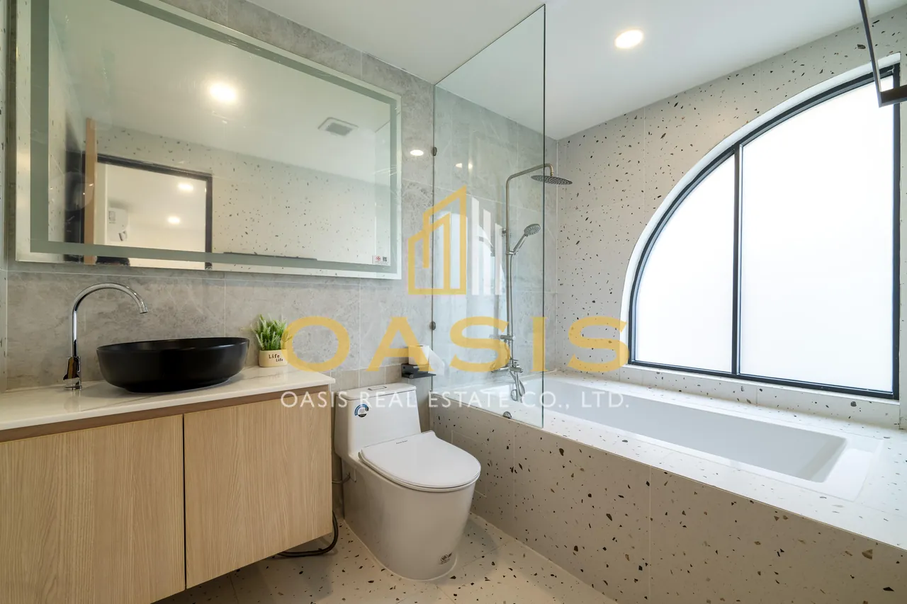 Minimal Nordic Villa Central Park 2 Pattaya For Sale