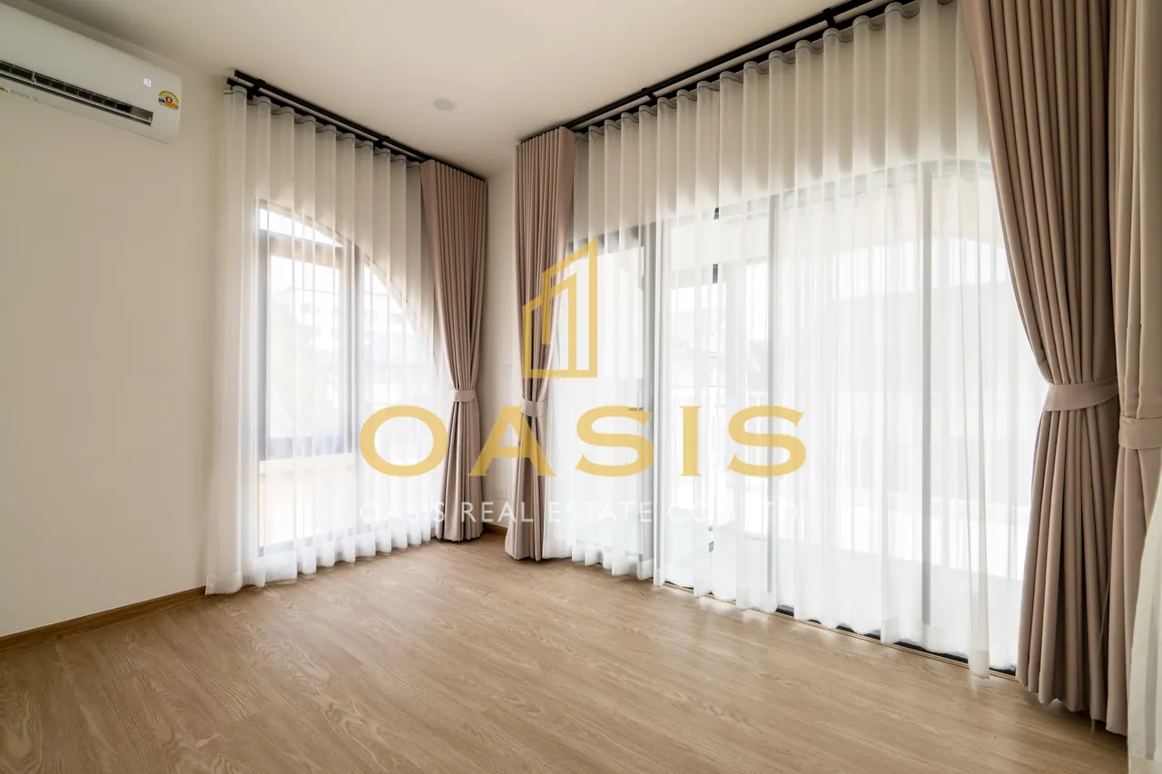 Minimal Nordic Villa Central Park 2 Pattaya For Sale