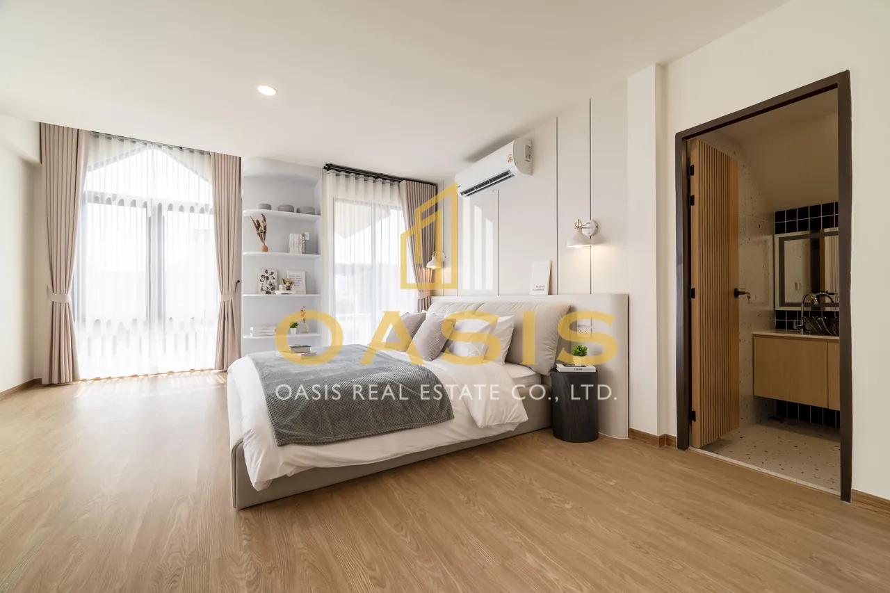 Minimal Nordic Villa Central Park 2 Pattaya For Sale