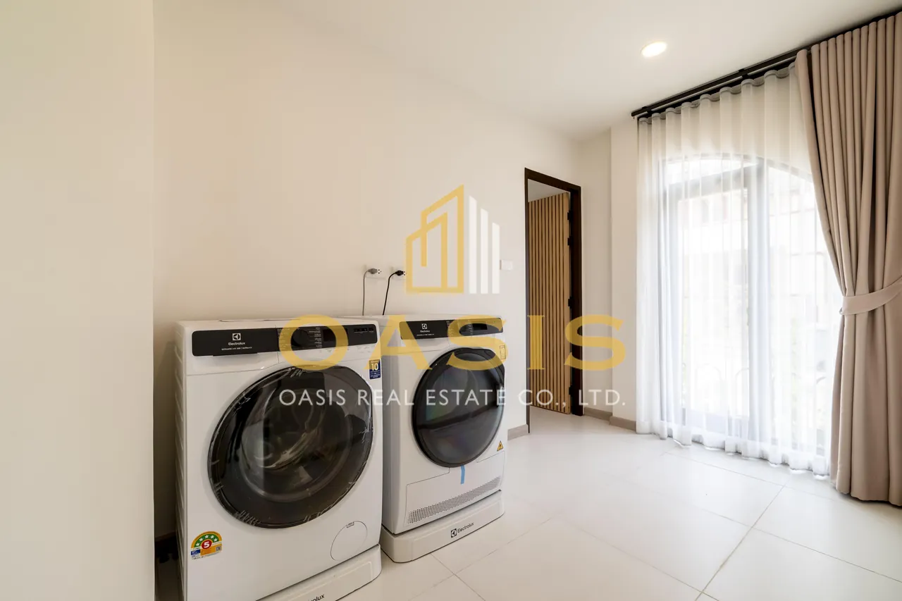 Minimal Nordic Villa Central Park 2 Pattaya For Sale