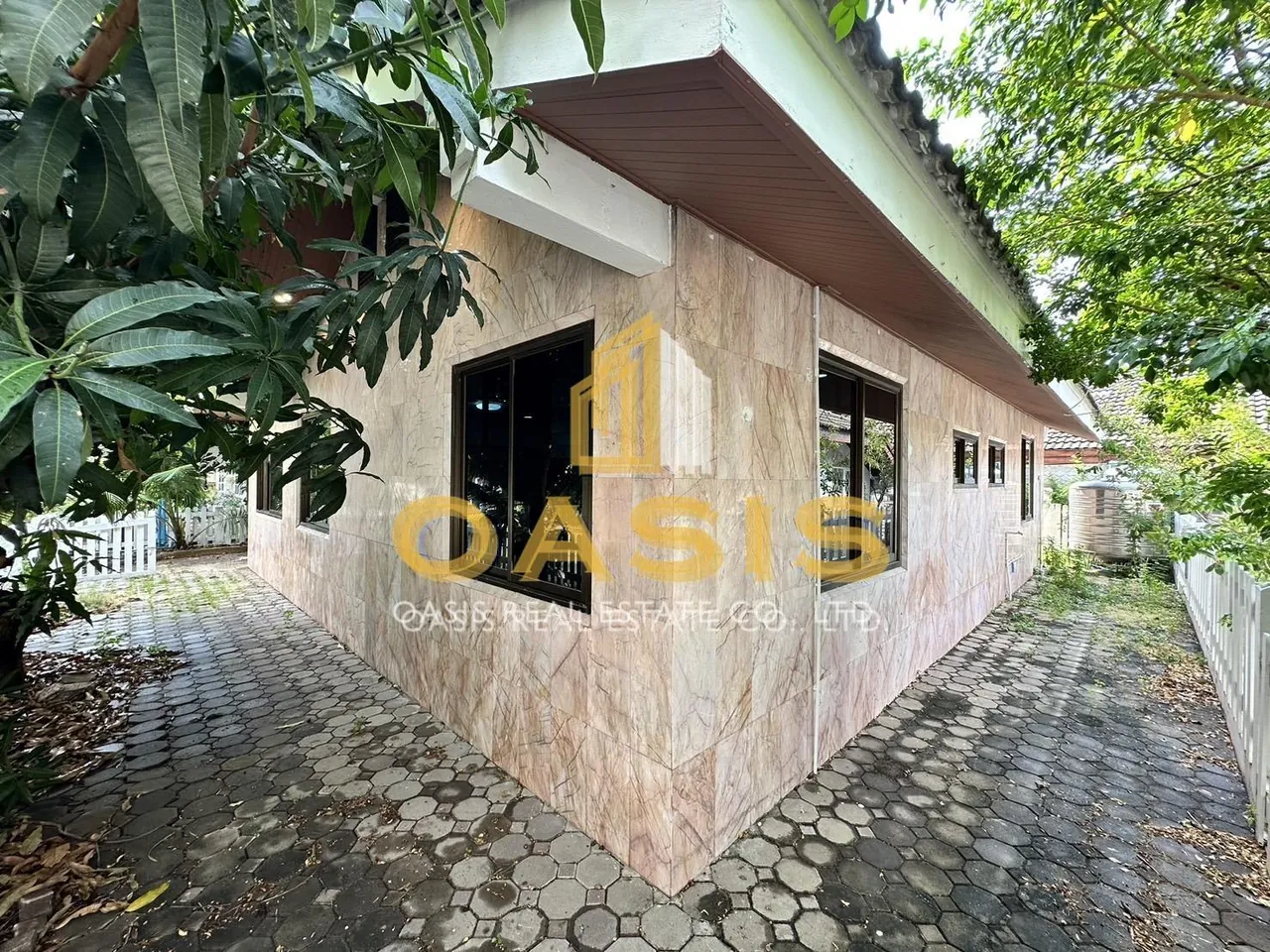 Grand Condotel Village