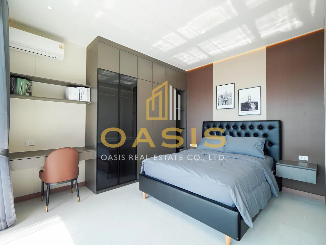 Brand-New 5-Bedroom Luxury Pool Villa for Sale & Rent in Na Jomtien