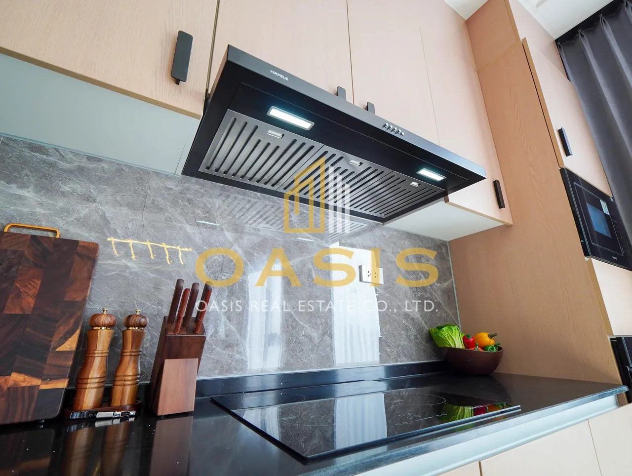 Brand-New 5-Bedroom Luxury Pool Villa for Sale & Rent in Na Jomtien