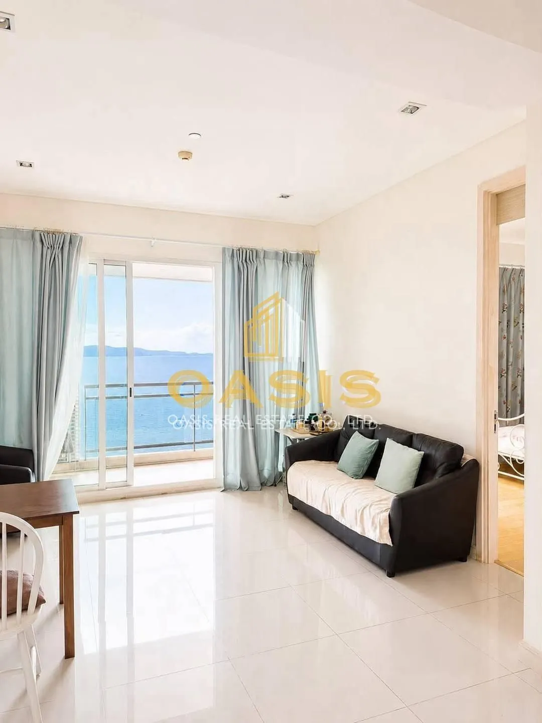 Reflection Jomtien Condo for Sale, Foreigner name