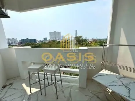Beautiful big renovated studio in Paradise Condominium Jomtien in Foreign name