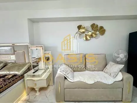 Beautiful big renovated studio in Paradise Condominium Jomtien in Foreign name
