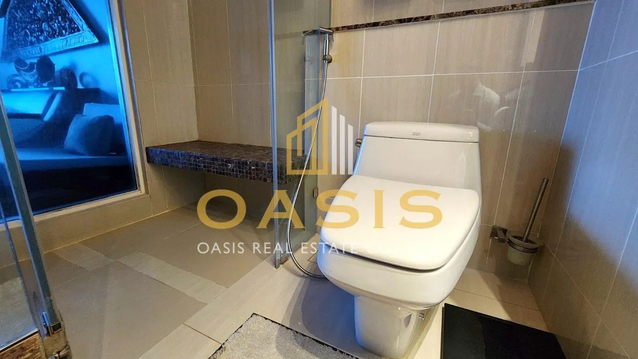 Palm Wongamat – Modern Studio with Direct Sea View on high floor