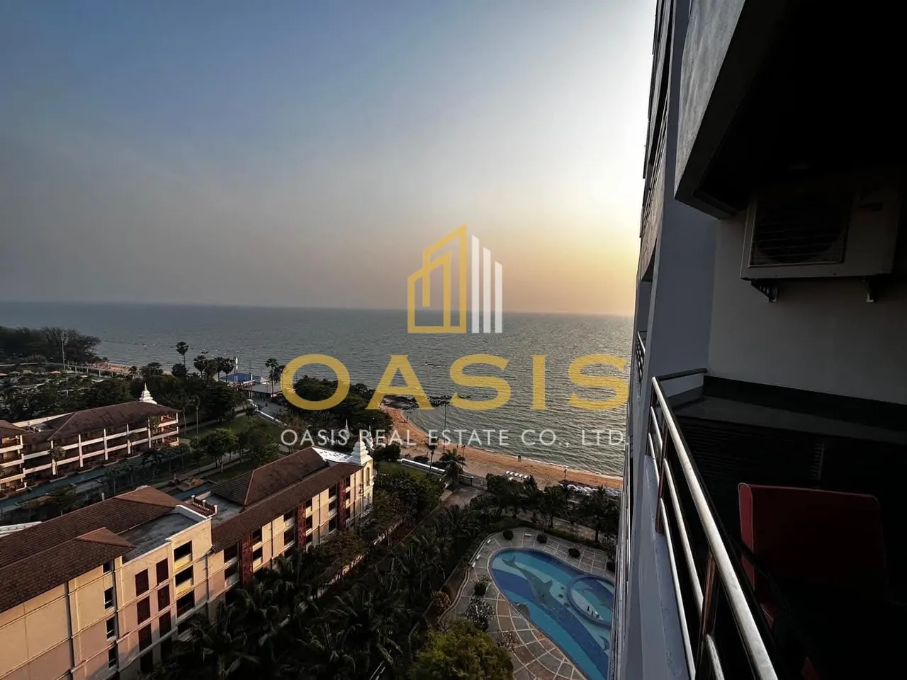 Stunning Oceanfront Studio at Pratumnak Hill for rent