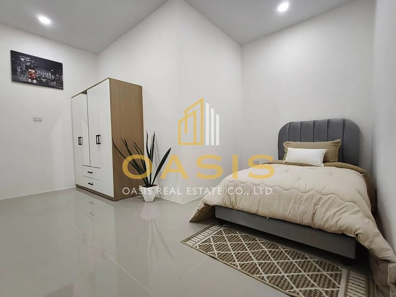 House Mapprachan Lake, For Sale