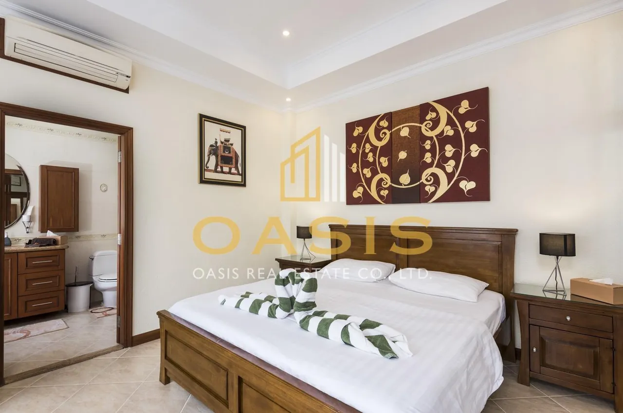 Private Pool Villa for Rent in Pratumnak – Only 50 meters from Dongtan Beach