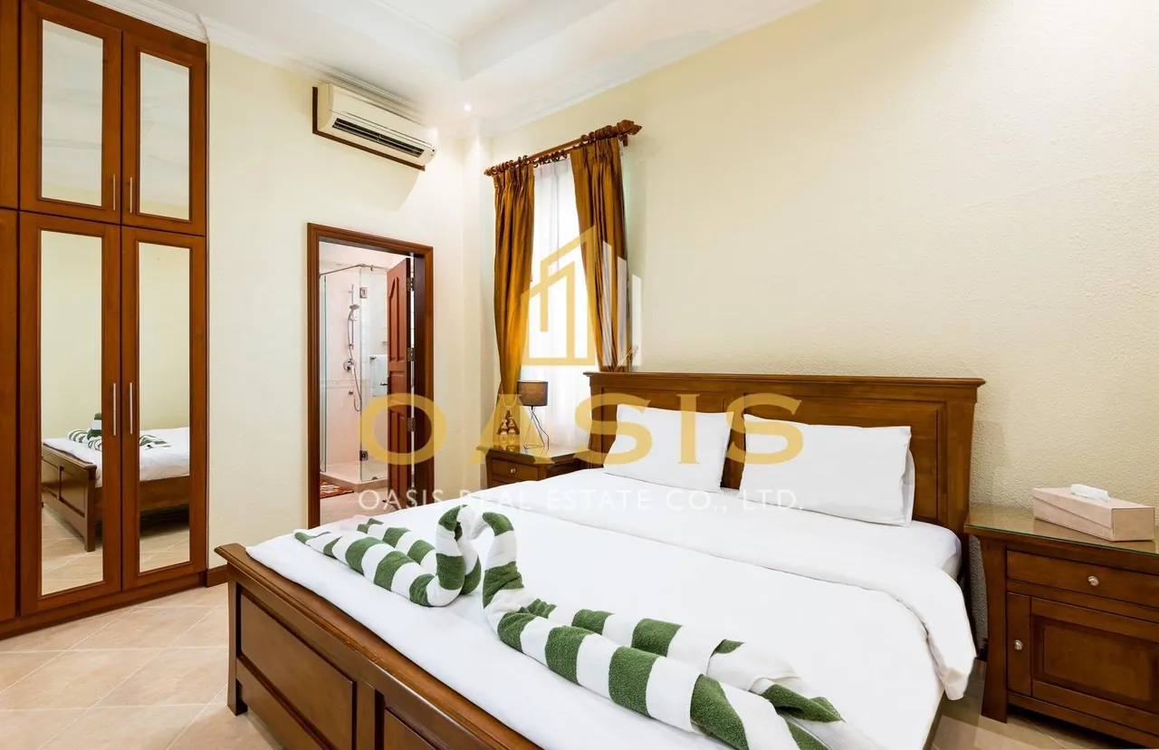 Private Pool Villa for Rent in Pratumnak – Only 50 meters from Dongtan Beach