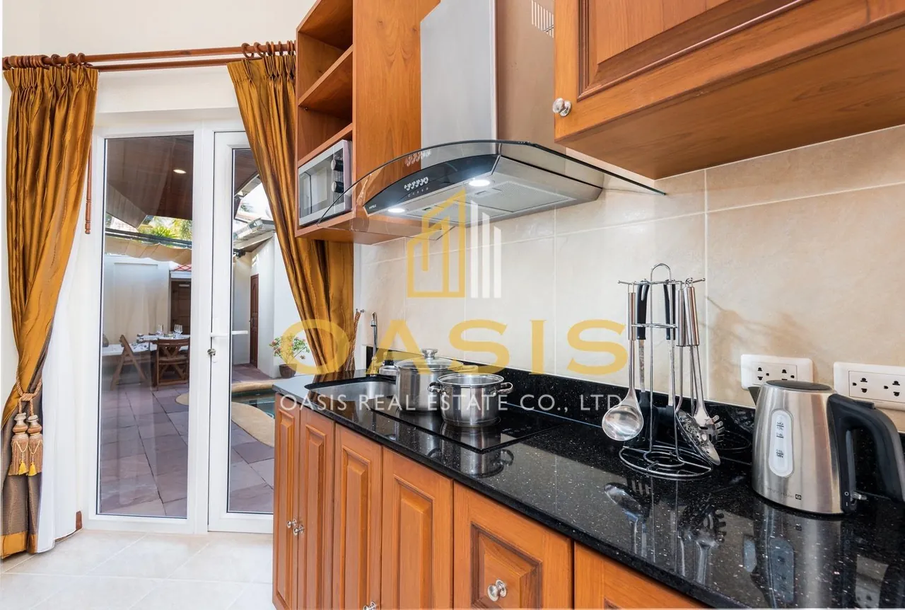 Private Pool Villa for Rent in Pratumnak – Only 50 meters from Dongtan Beach
