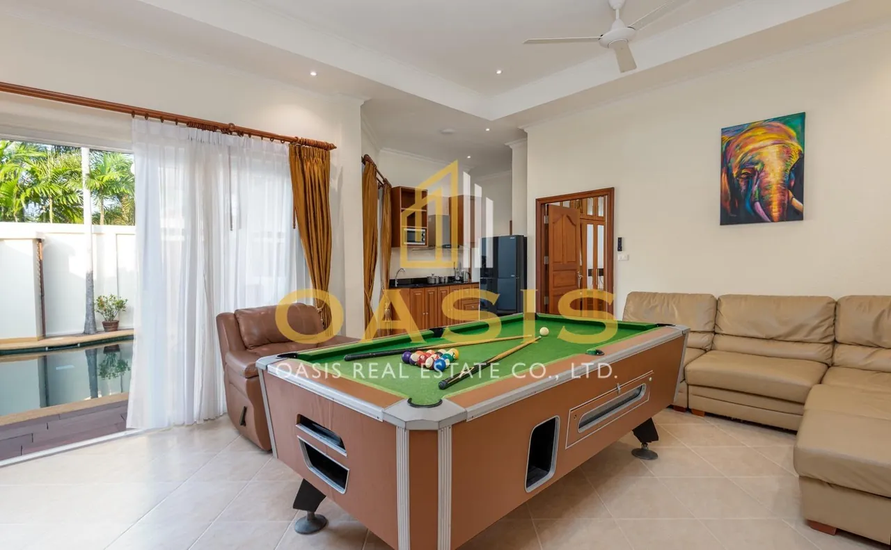 Private Pool Villa for Rent in Pratumnak – Only 50 meters from Dongtan Beach