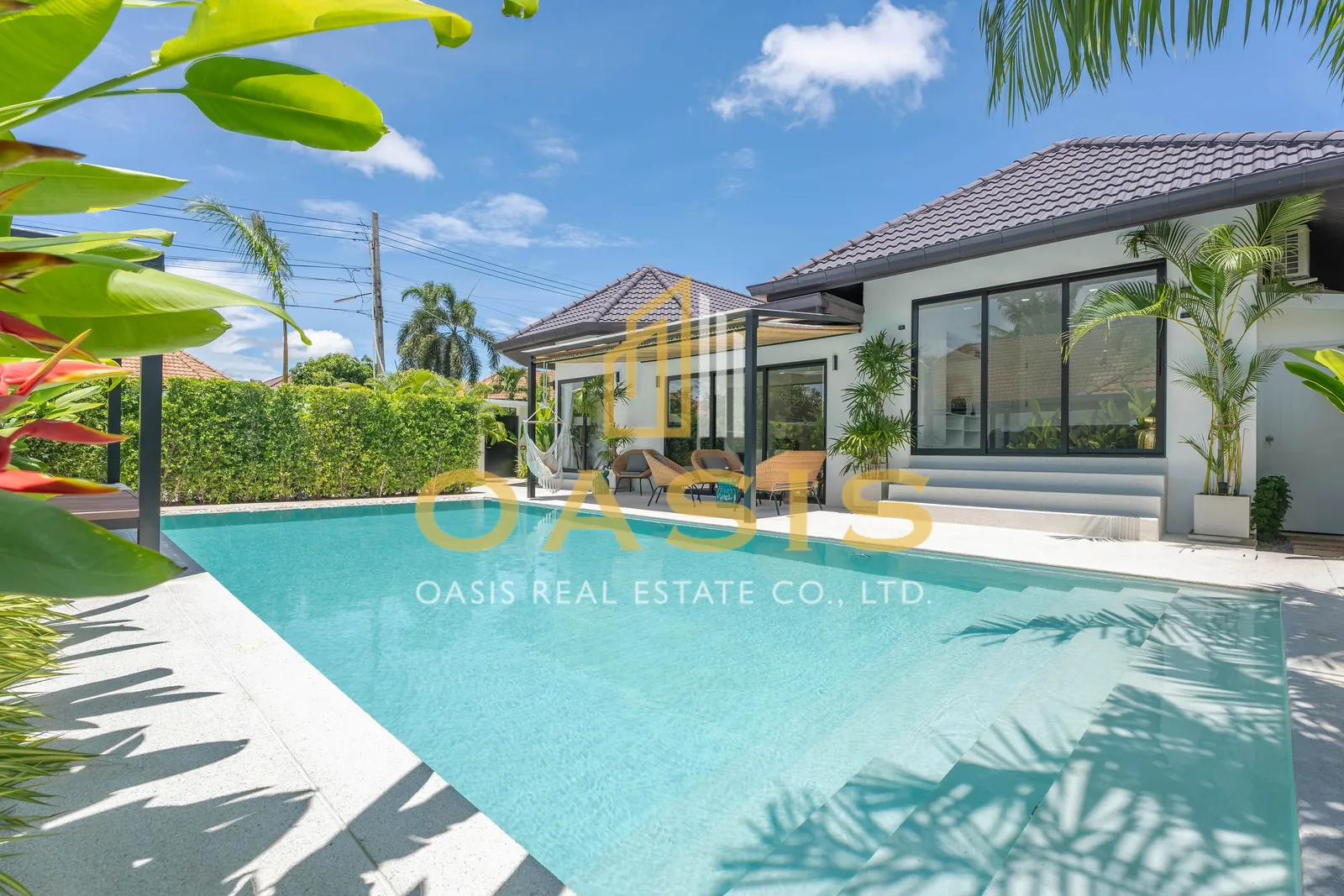 A luxurious stylish villa fully renovated and fully furnished for sale