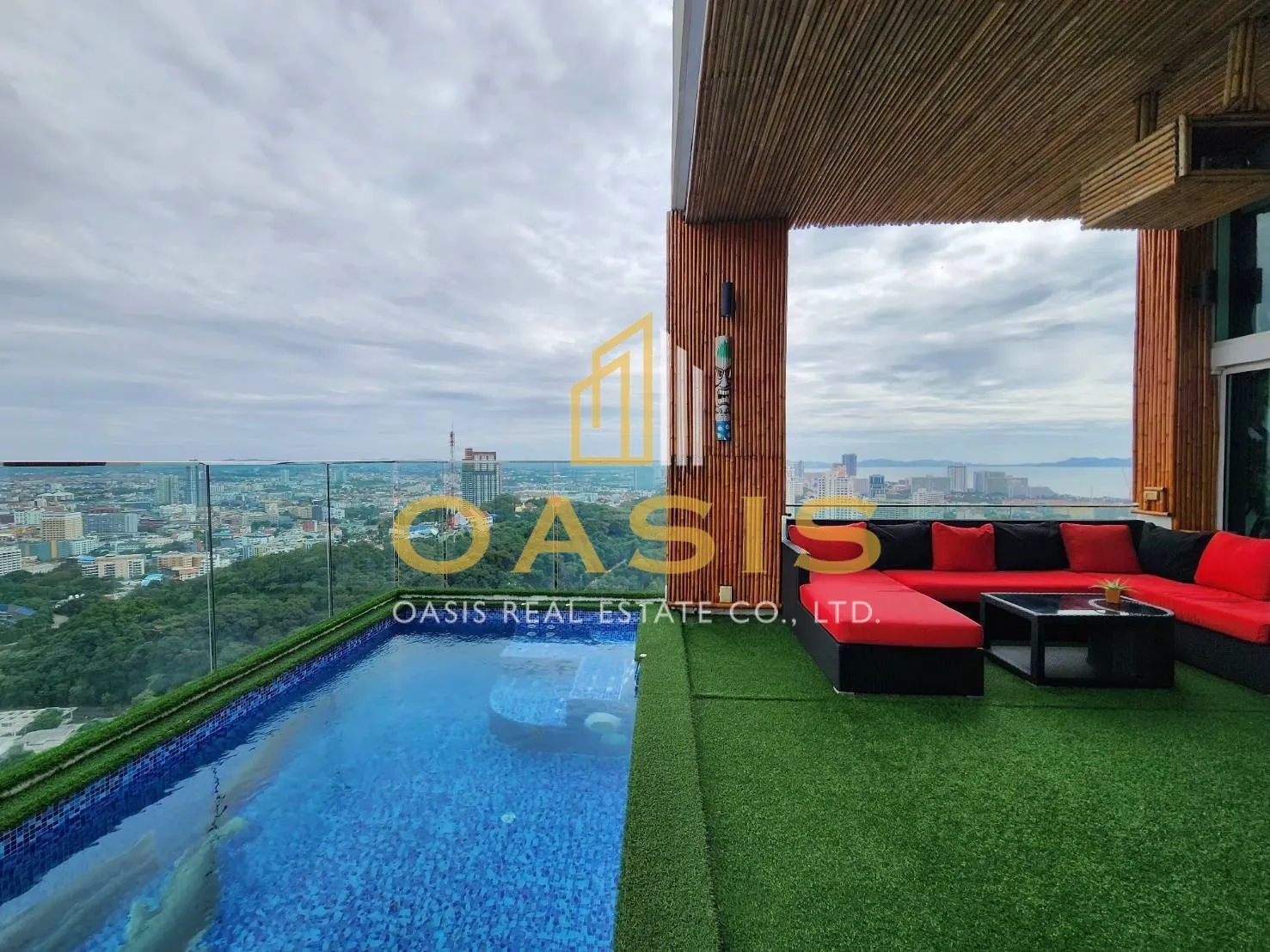 Special price, beautiful penthouse with unique style