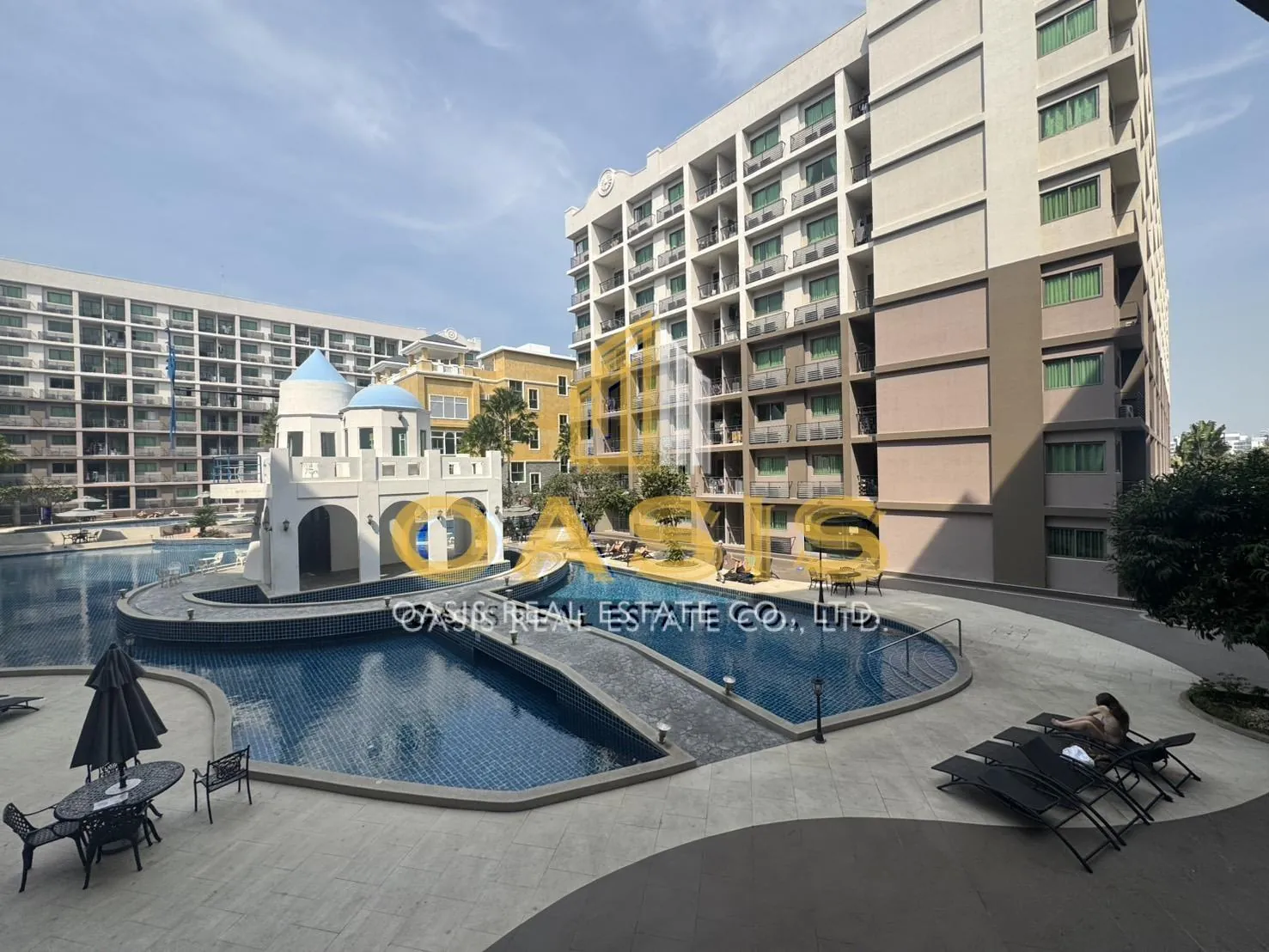 Stunning 1 Bedroom Condo with Pool View, Arcadia Beach Continental
