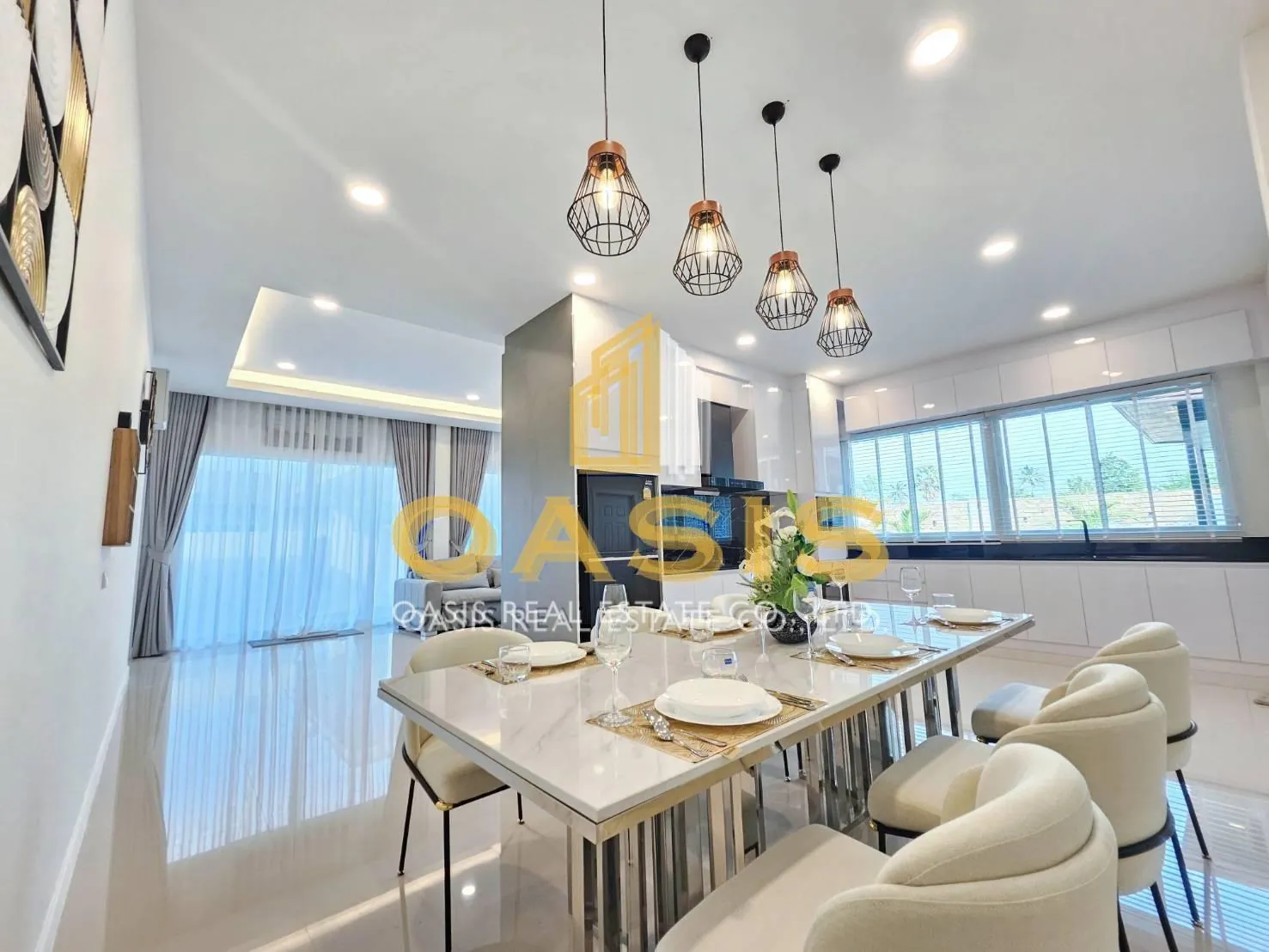 Only 1 Unit Left ! Corner Plot Home in Pattaya