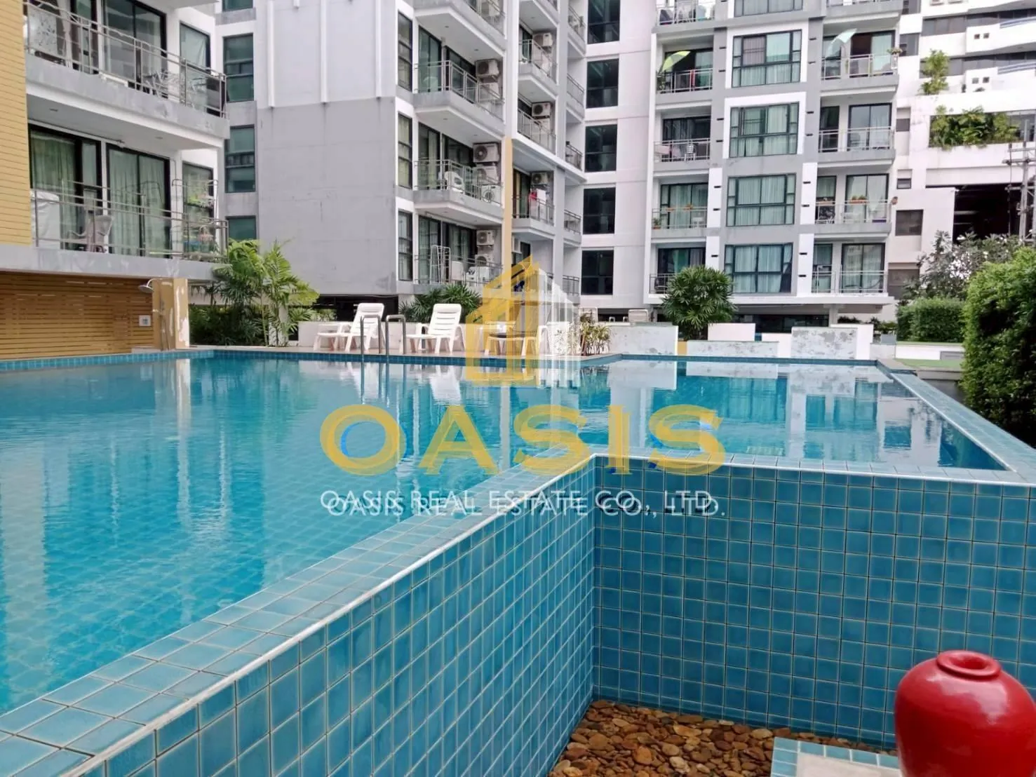Beautiful 2-Bedroom Condo at Jomtien Beach road