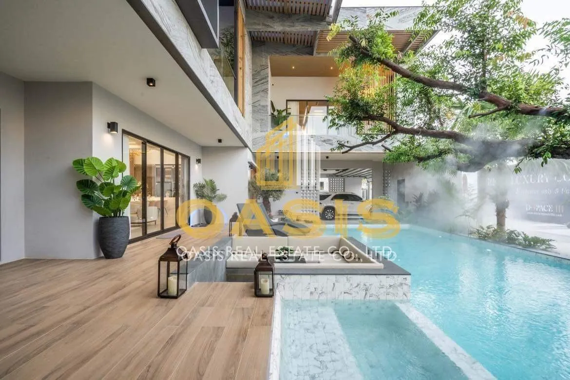 Luxury Pool Villa for Sale — Prestigious Living in Pattaya