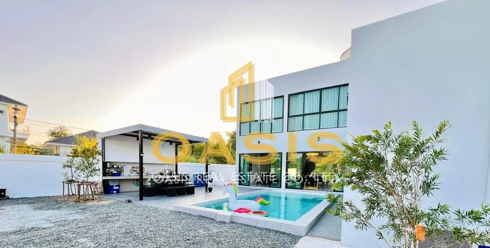 Luxury Pool villa for sale in Na Jomtien