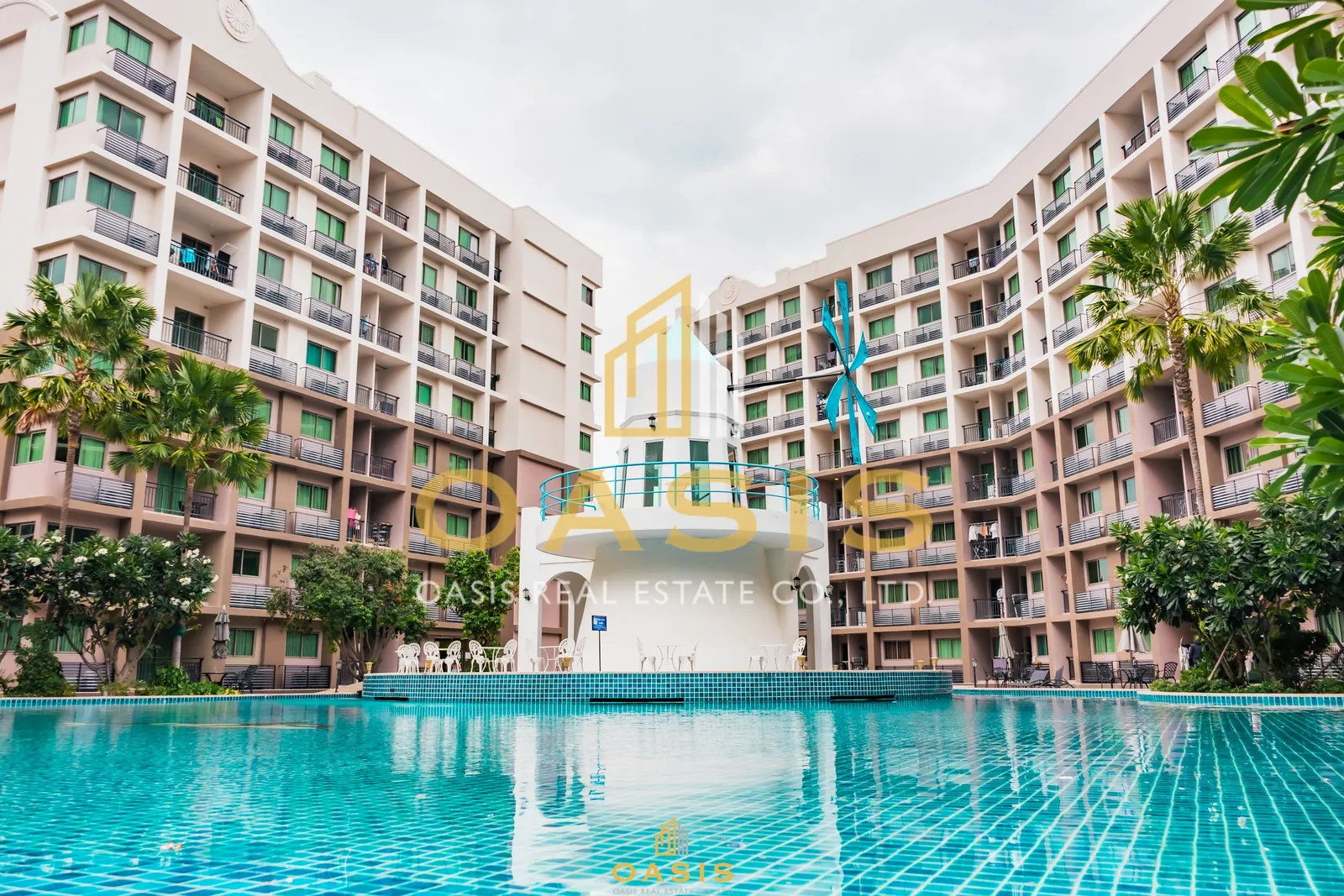 Arcadia Beach Continental 2 Bedroom Condo for Sale