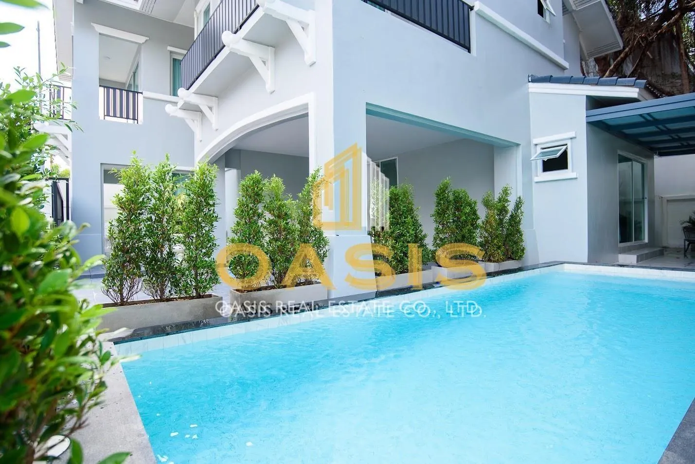 Baan Rim Hat House  Modern 4-Bedroom Pool Villa for Sale