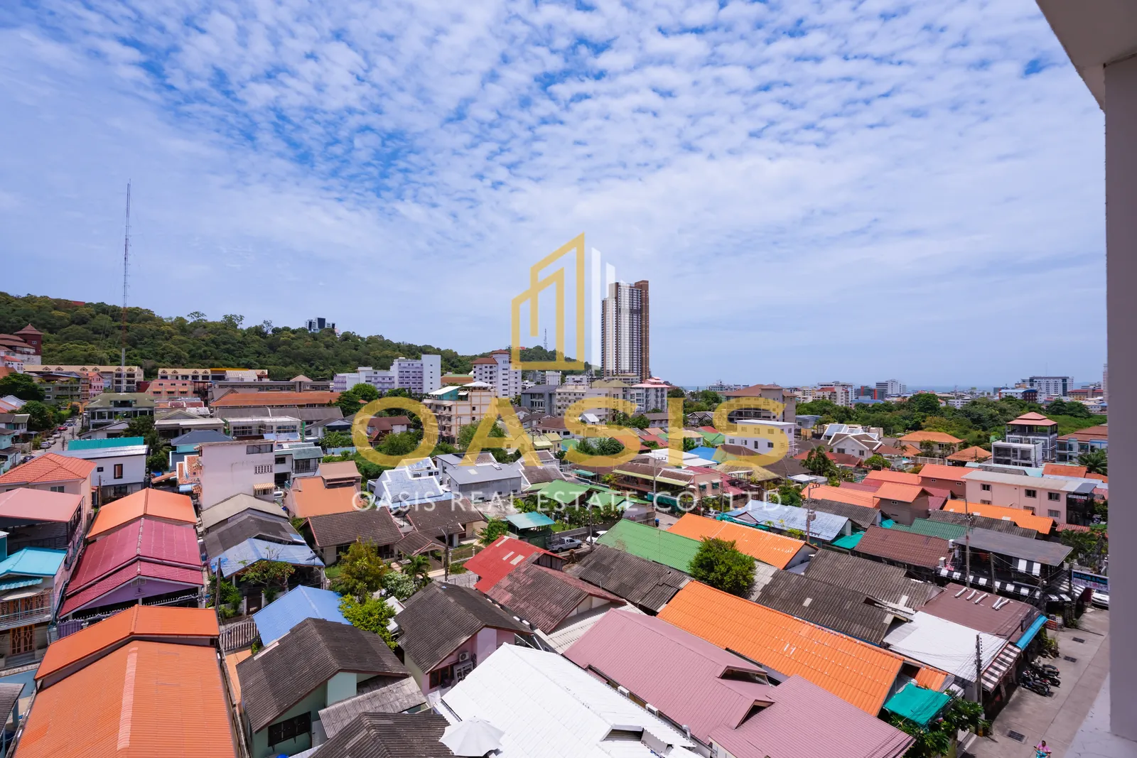 Arcadia Beach Continental 2 Bedroom Condo for Sale