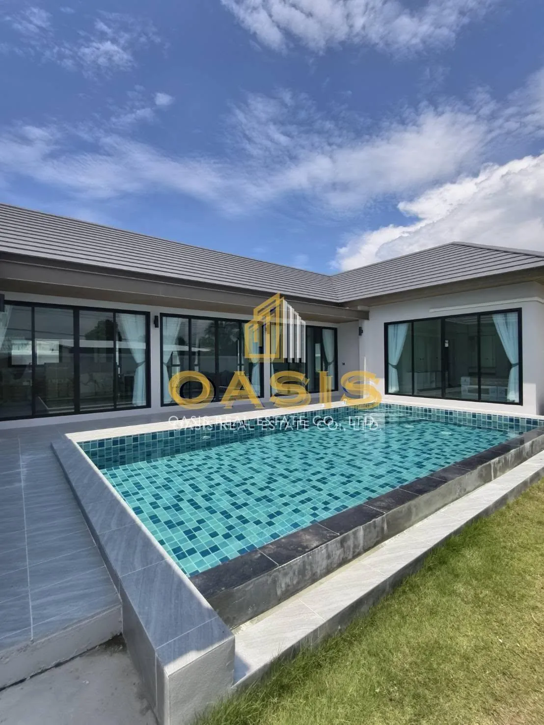 Luxury Pool Villa in Huay Yai For Rent