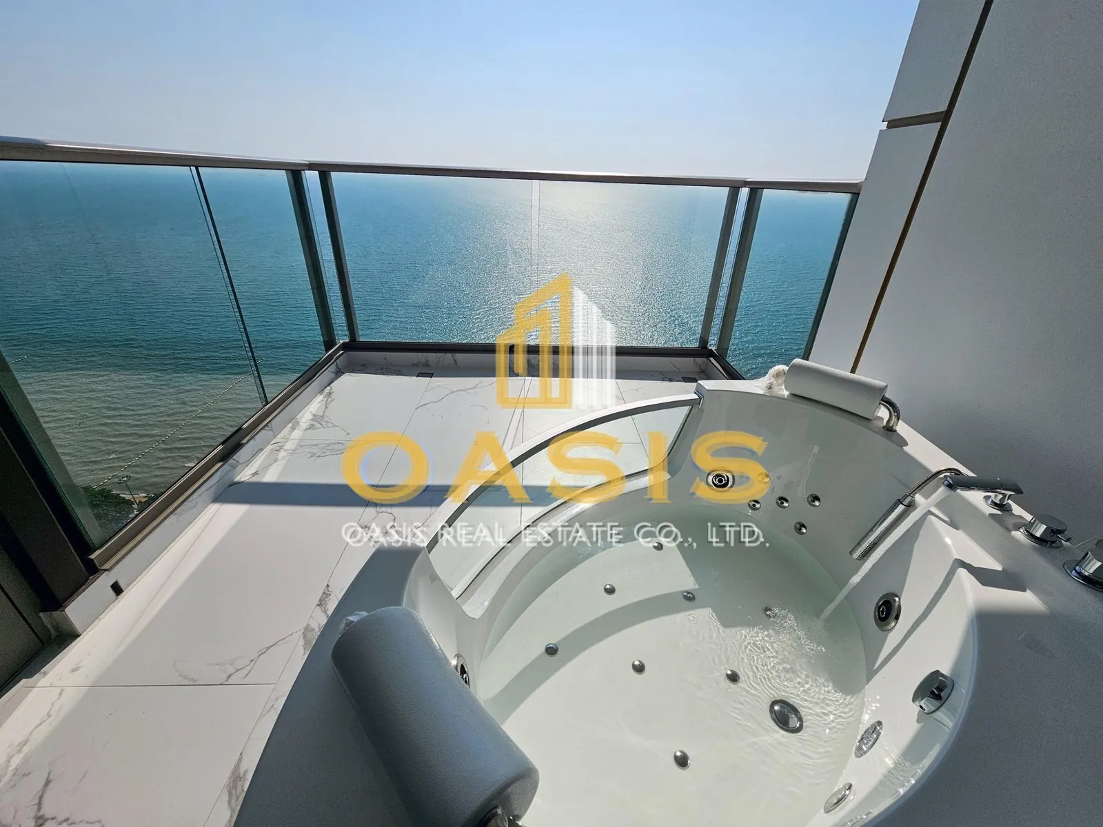 Copacabana Beach Jomtien for sale