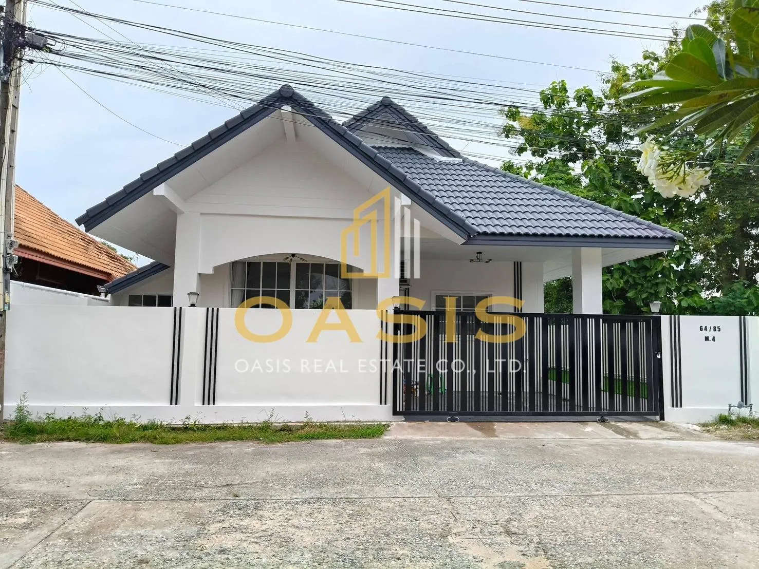 House Mapprachan Lake, For Sale